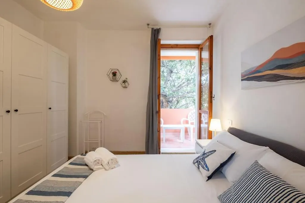 Villa Sant'Andrea 180M To The Sea- Privat Parking-Netflix-Self Check In 夸尔图-圣埃莱娜