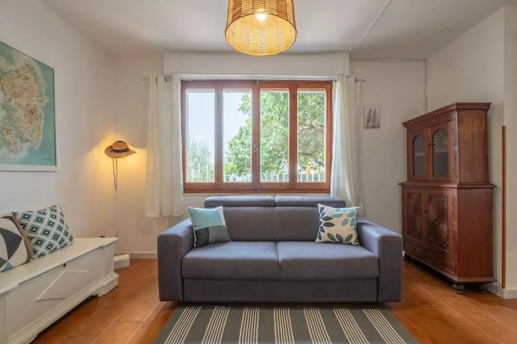 Villa Sant'Andrea 180M To The Sea- Privat Parking-Netflix-Self Check In Quartu SantʼElena 0*,  Włochy