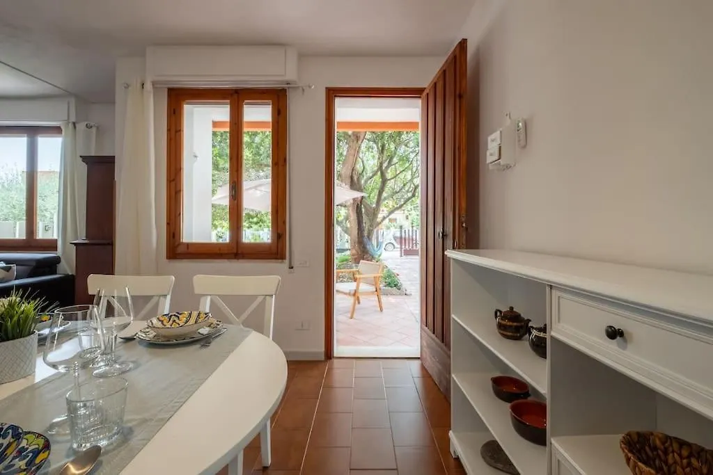 Villa Sant'Andrea 180M To The Sea- Privat Parking-Netflix-Self Check In 夸尔图-圣埃莱娜